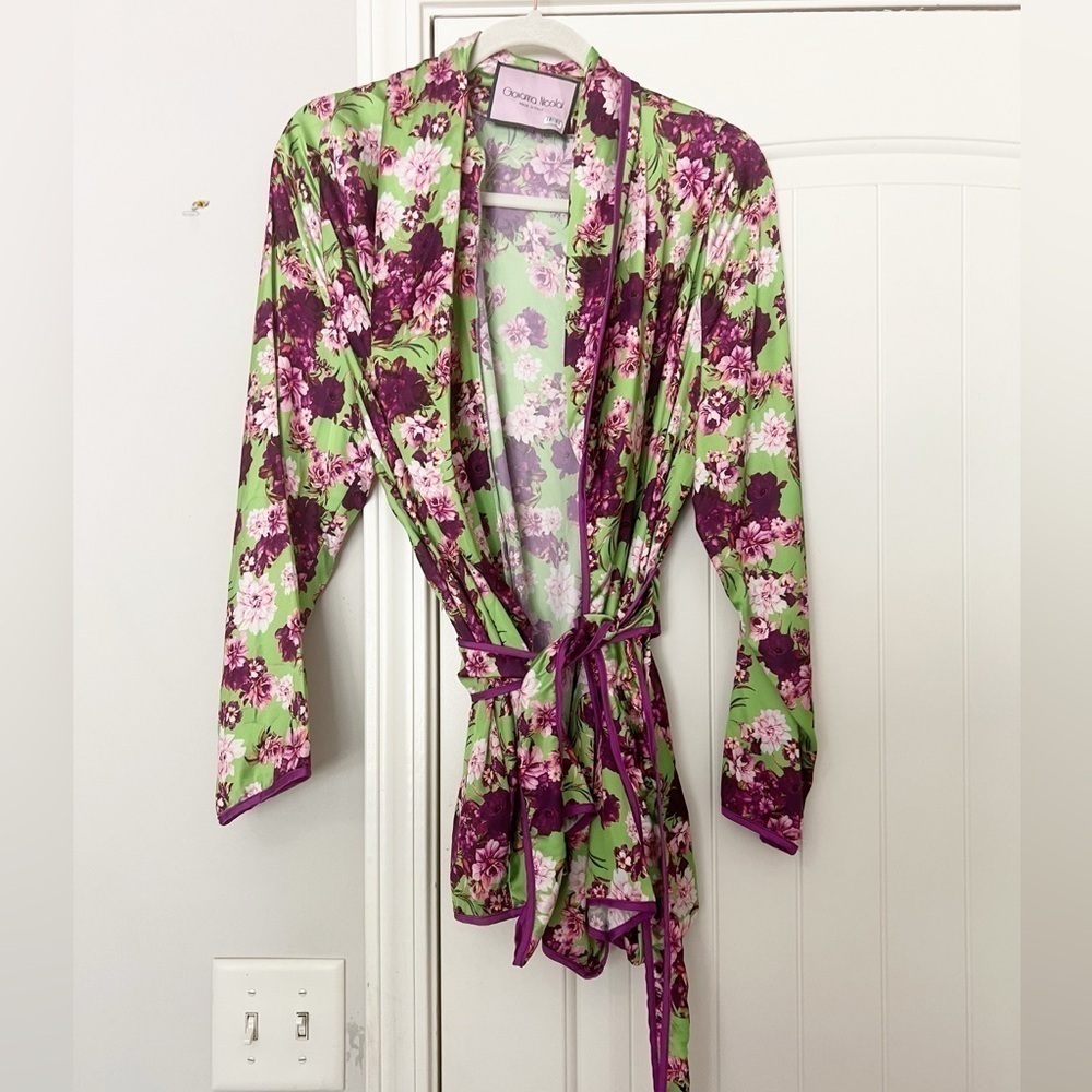 Giovanna Nicolai Satin Floral Wrap Top View 5